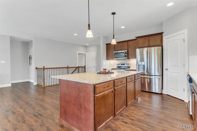 506 Columbia Downs Drive, Lake St Louis, MO 63367