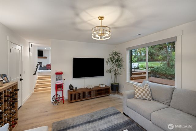 3617 12th Avenue NW, Gig Harbor, WA 98335