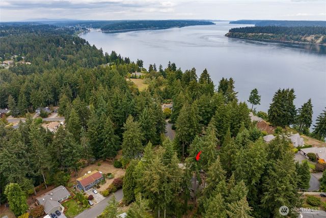 3617 12th Avenue NW, Gig Harbor, WA 98335
