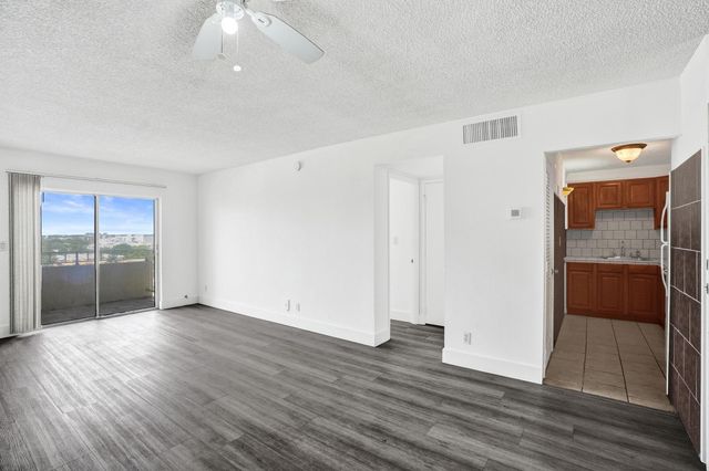 900 NE 18th Avenue 1004, Fort Lauderdale, FL 33304