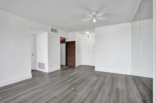 900 NE 18th Avenue 1004, Fort Lauderdale, FL 33304