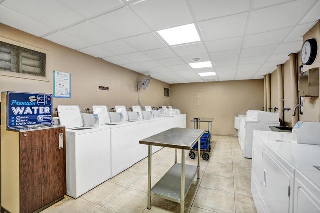 900 NE 18th Avenue 1004, Fort Lauderdale, FL 33304