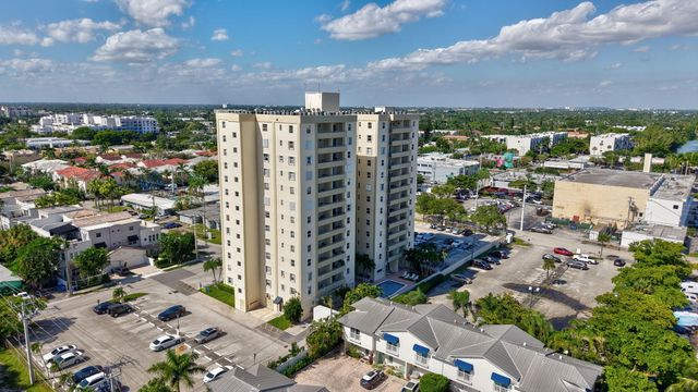900 NE 18th Avenue 1004, Fort Lauderdale, FL 33304