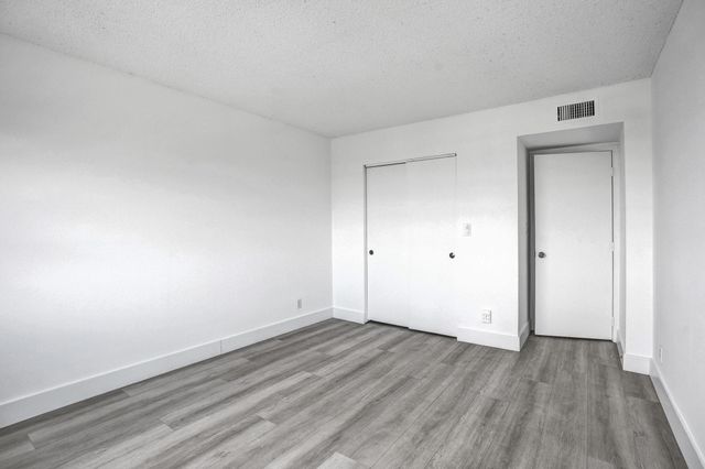 900 NE 18th Avenue 1004, Fort Lauderdale, FL 33304