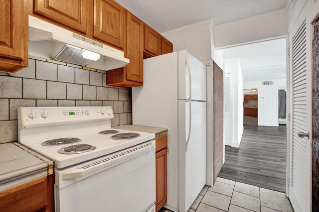 900 NE 18th Avenue 1004, Fort Lauderdale, FL 33304