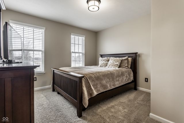 13079 Saxony Boulevard, Fishers, IN 46037