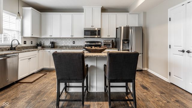 13079 Saxony Boulevard, Fishers, IN 46037