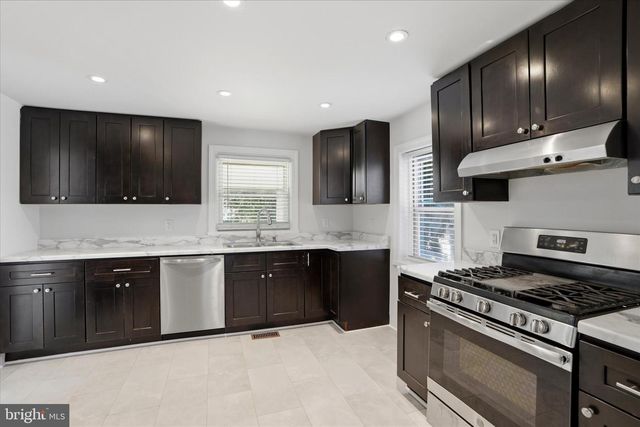 354 APPLE ST, Pottstown, PA 19464