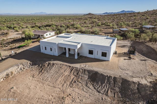 7253 W AVRAM Place, San Tan Valley, AZ 85144