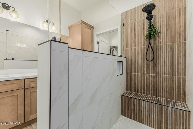 7253 W AVRAM Place, San Tan Valley, AZ 85144