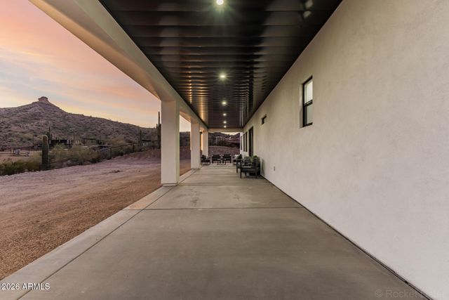 7253 W AVRAM Place, San Tan Valley, AZ 85144