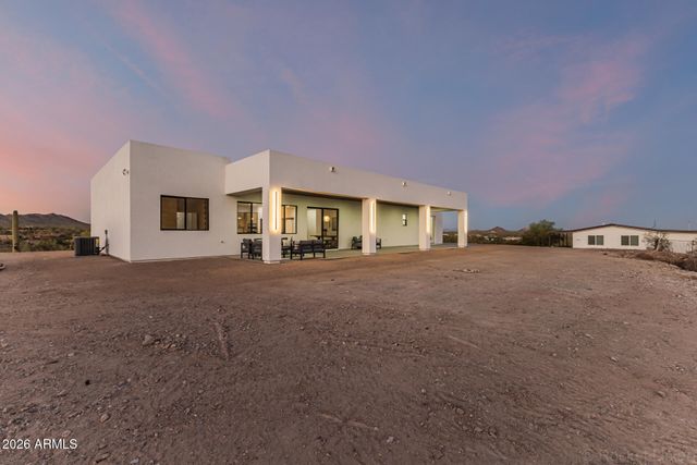 7253 W AVRAM Place, San Tan Valley, AZ 85144