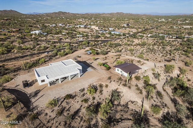 7253 W AVRAM Place, San Tan Valley, AZ 85144