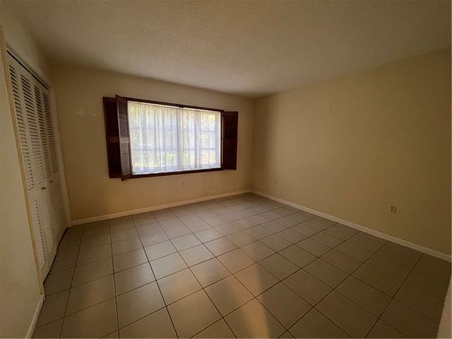 800 Coquina Lane 105, Vero Beach, FL 32963