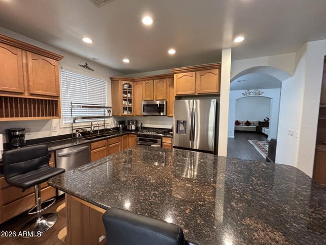 2239 E BOWKER Street, Phoenix, AZ 85040