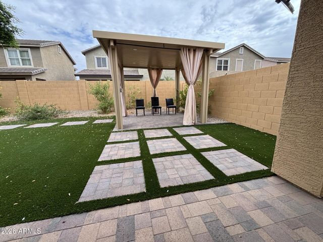 2239 E BOWKER Street, Phoenix, AZ 85040