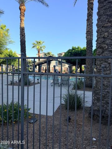2239 E BOWKER Street, Phoenix, AZ 85040