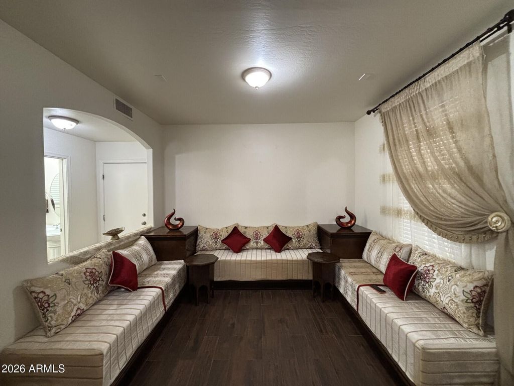 2239 E BOWKER Street, Phoenix, AZ 85040 — photo 4