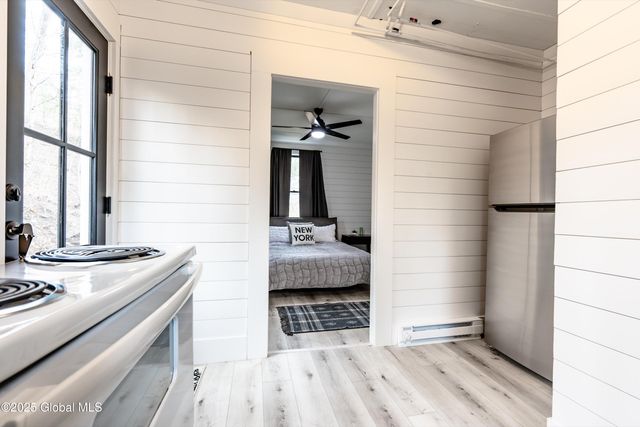 1102 Route 9P, Saratoga Springs, NY 12866