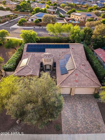 18074 W TURNEY Avenue, Goodyear, AZ 85395