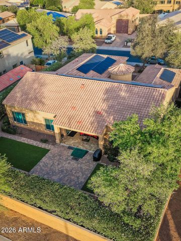 18074 W TURNEY Avenue, Goodyear, AZ 85395