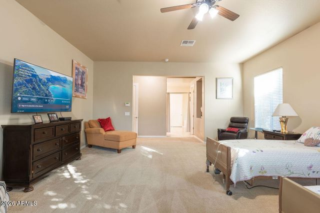 18074 W TURNEY Avenue, Goodyear, AZ 85395