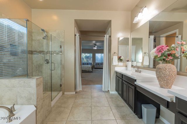18074 W TURNEY Avenue, Goodyear, AZ 85395