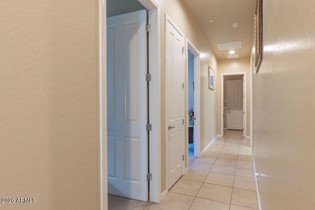 18074 W TURNEY Avenue, Goodyear, AZ 85395