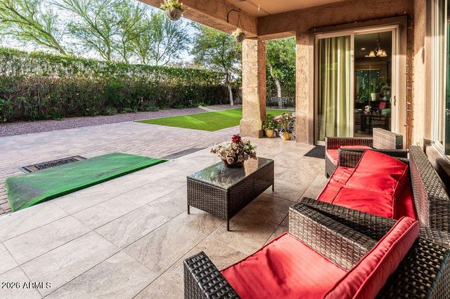 18074 W TURNEY Avenue, Goodyear, AZ 85395