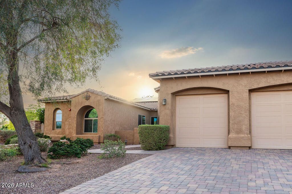 18074 W TURNEY Avenue, Goodyear, AZ 85395 — photo 4