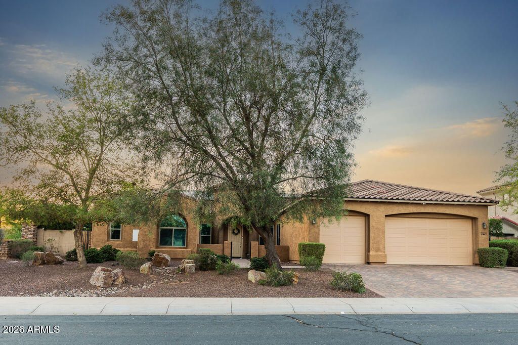 18074 W TURNEY Avenue, Goodyear, AZ 85395 — photo 5