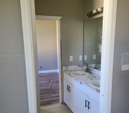 1881 SW Elijah Ave, Port St. Lucie, FL 34953