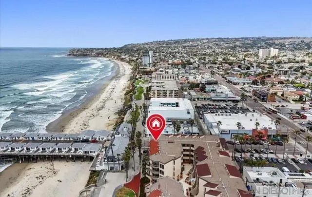 4465 Ocean Front 4, San Diego, CA 92109