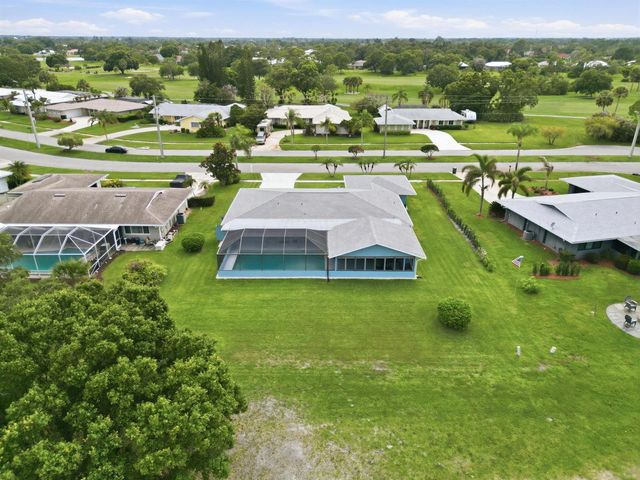 2773 SE Pine Valley Street, Port St. Lucie, FL 34952