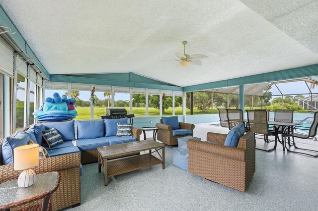 2773 SE Pine Valley Street, Port St. Lucie, FL 34952