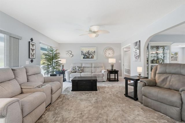 2773 SE Pine Valley Street, Port St. Lucie, FL 34952