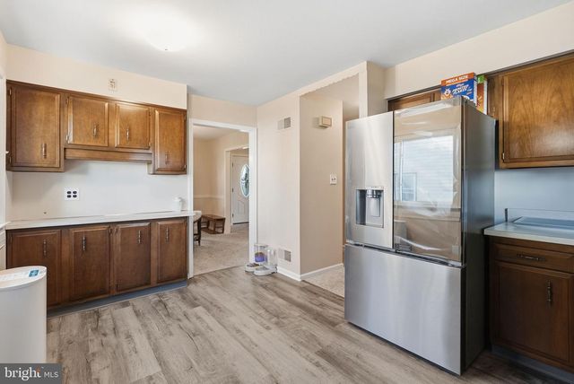 614 HIGHLAND TER, Holmes, PA 19043