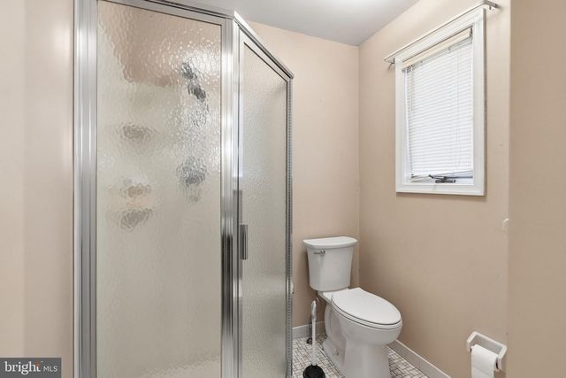 614 HIGHLAND TER, Holmes, PA 19043
