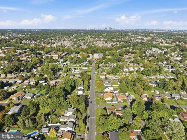 614 HIGHLAND TER, Holmes, PA 19043