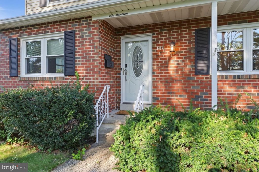 614 HIGHLAND TER, Holmes, PA 19043 — photo 4