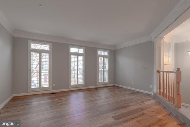 4912 WAPLE LN, Alexandria, VA 22304