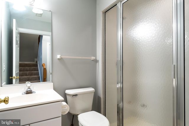 4912 WAPLE LN, Alexandria, VA 22304