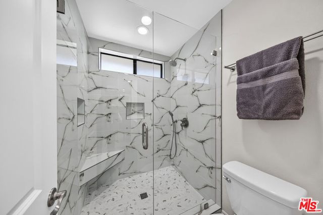15173 Magnolia Boulevard F, Los Angeles, CA 91403