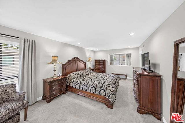 15173 Magnolia Boulevard F, Los Angeles, CA 91403
