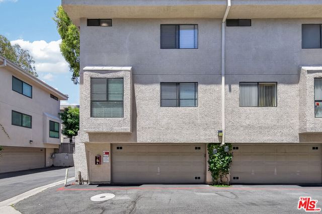 15173 Magnolia Boulevard F, Los Angeles, CA 91403
