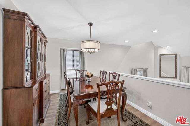 15173 Magnolia Boulevard F, Los Angeles, CA 91403