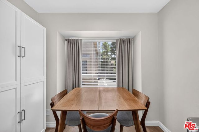 15173 Magnolia Boulevard F, Los Angeles, CA 91403