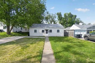 6764 Charles Street, Omaha, NE 68132