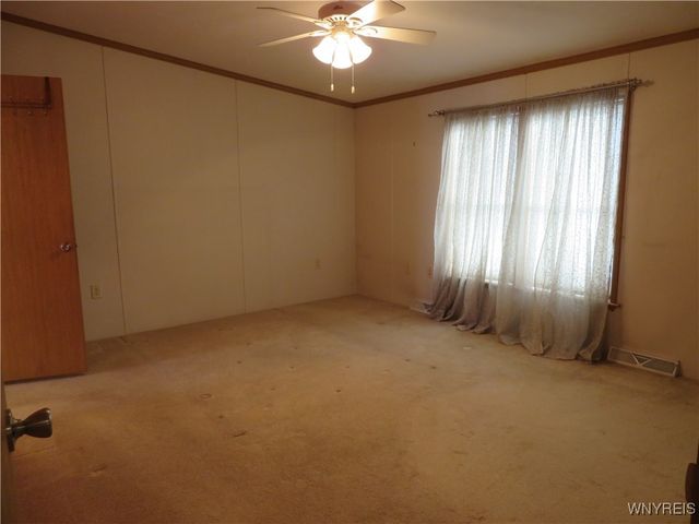 5455 Southwestern Boulevard 15, Hamburg, NY 14075