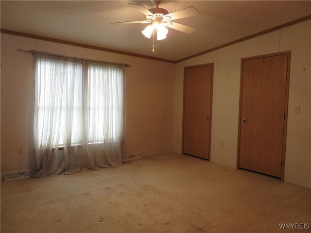 5455 Southwestern Boulevard 15, Hamburg, NY 14075